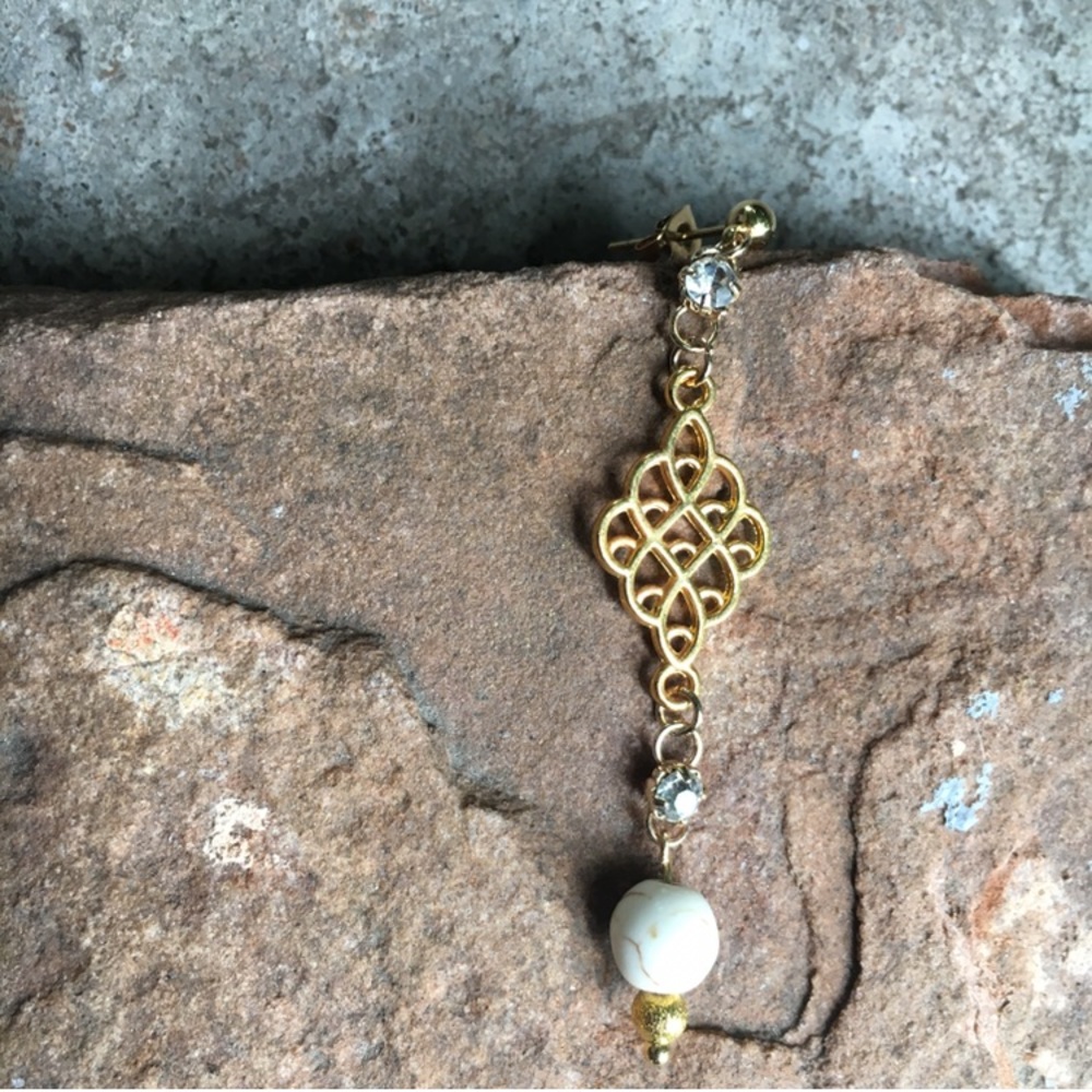 18k earrings 💫 details below Summer Gold Vibes
